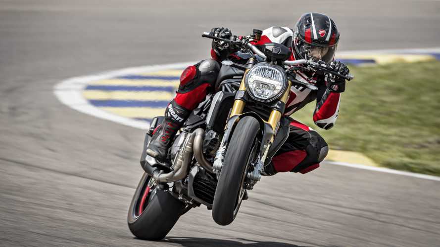 Ducati Monster 1200 S 2020 trình làng tại Ý