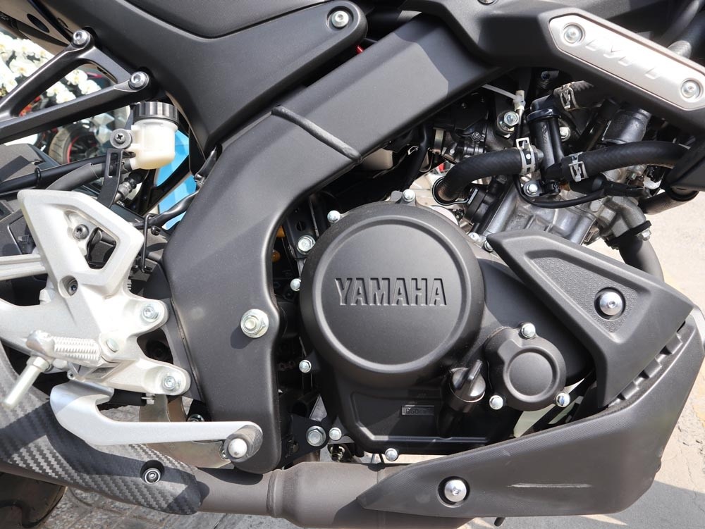 Động cơ 155 cc VVA tr&ecirc;n xe Yamaha MT-15