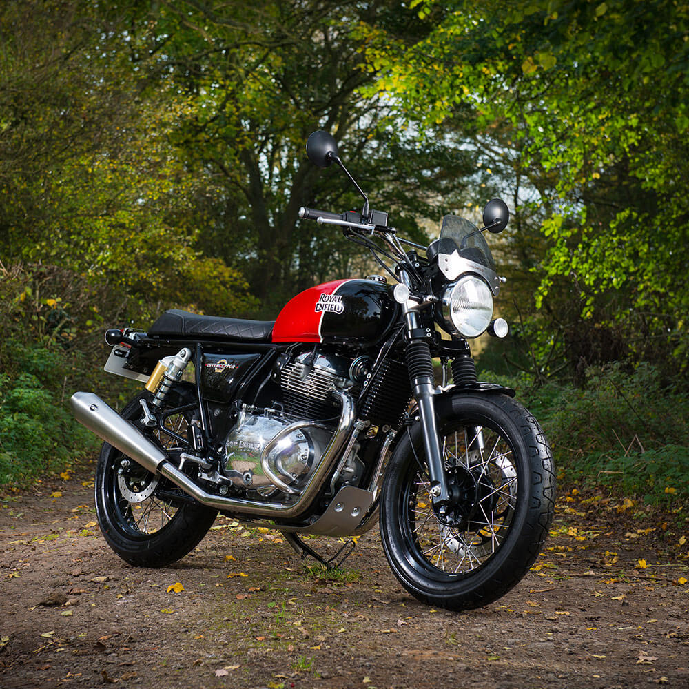 Royal Enfield Interceptor 650 l&agrave; mẫu xe m&ocirc; t&ocirc; b&aacute;n chạy nhất trong th&aacute;ng 6/2020 tại Anh Quốc