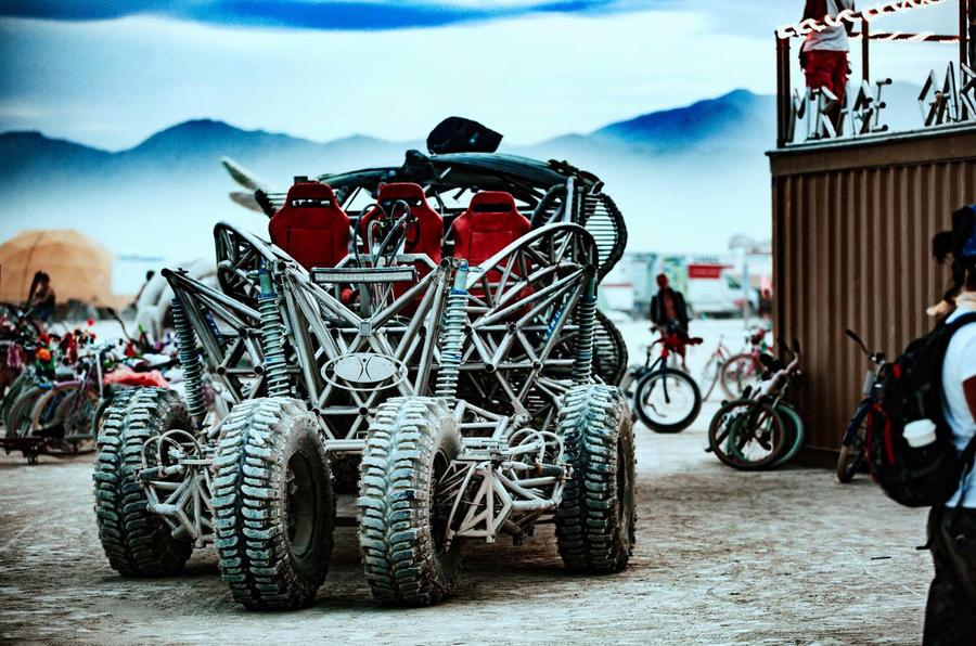 Chiếc Flux Capacitor tại Burning Man