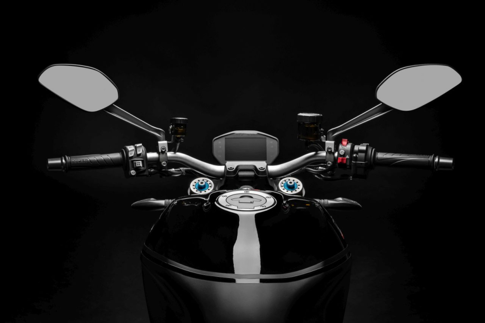 Ducati Monster 1200 S Black on Black 2020