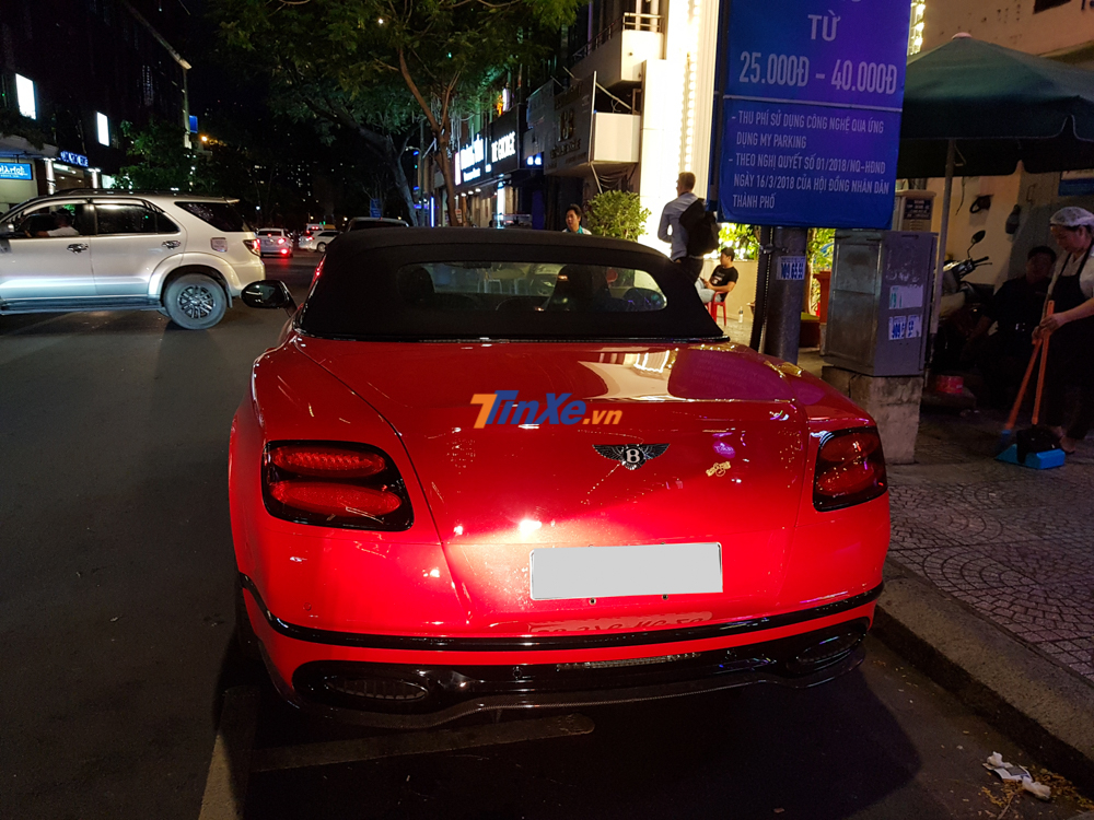 Bentley Continental GT Supersports Convertible 2018 được trang bị đến động cơ W12, dung t&iacute;ch 6.0 l&iacute;t