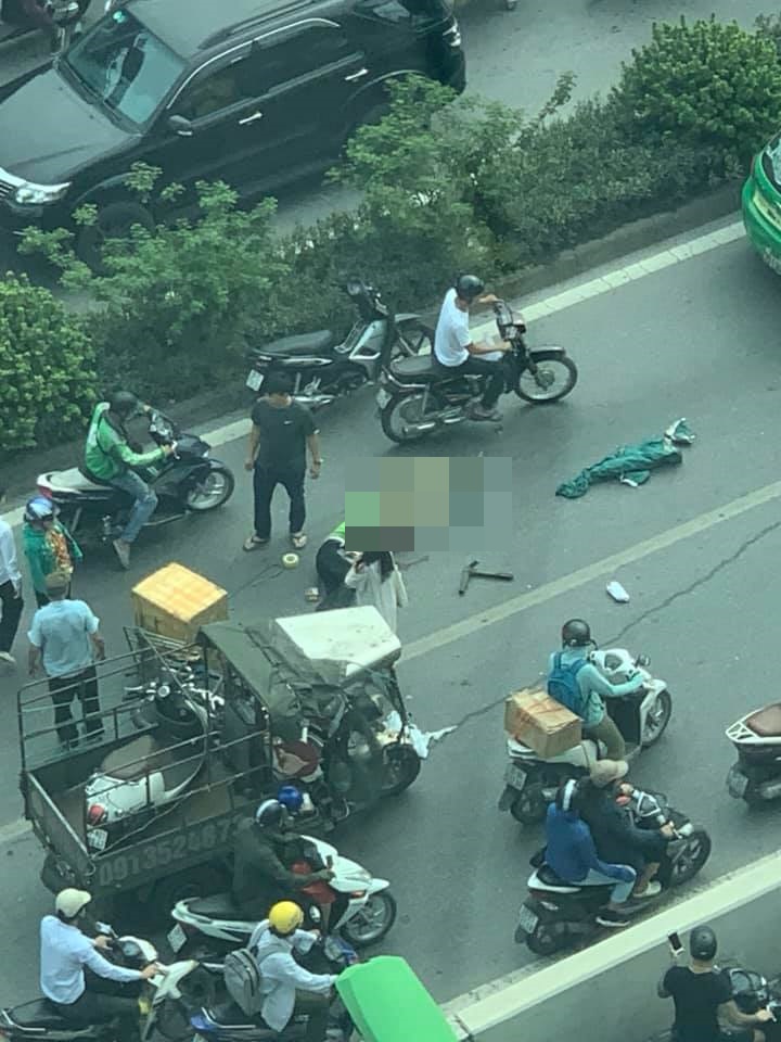 Hiện trường vụ tai nạn hầm Kim Liên khiến 1 người bị thương nặng Hiện trường vụ tai nạn hầm Kim Liên khiến 1 người bị thương nặng