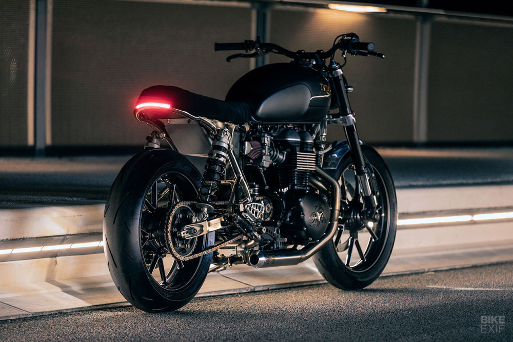 Triumph Thruxton độ