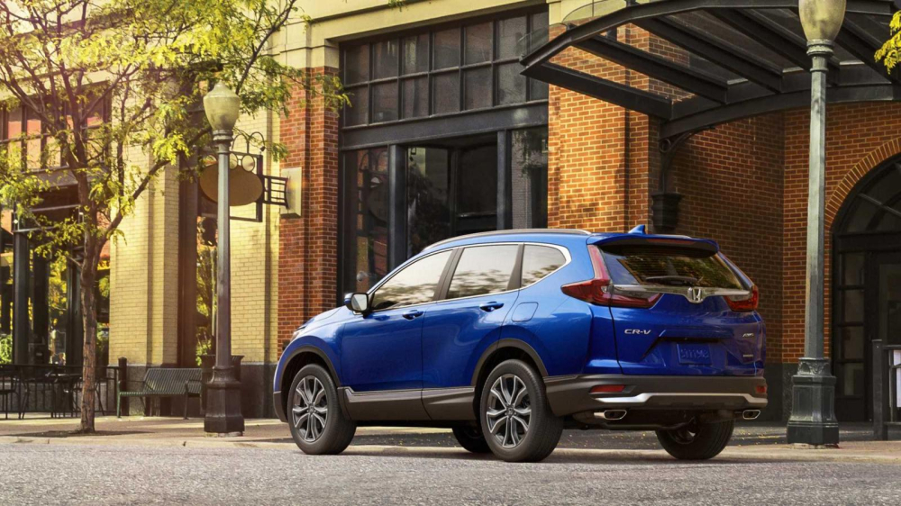 Honda CR-V 2020 được bổ sung đ&egrave;n hậu v&agrave; ống xả kh&aacute;c biệt so với bản cũ