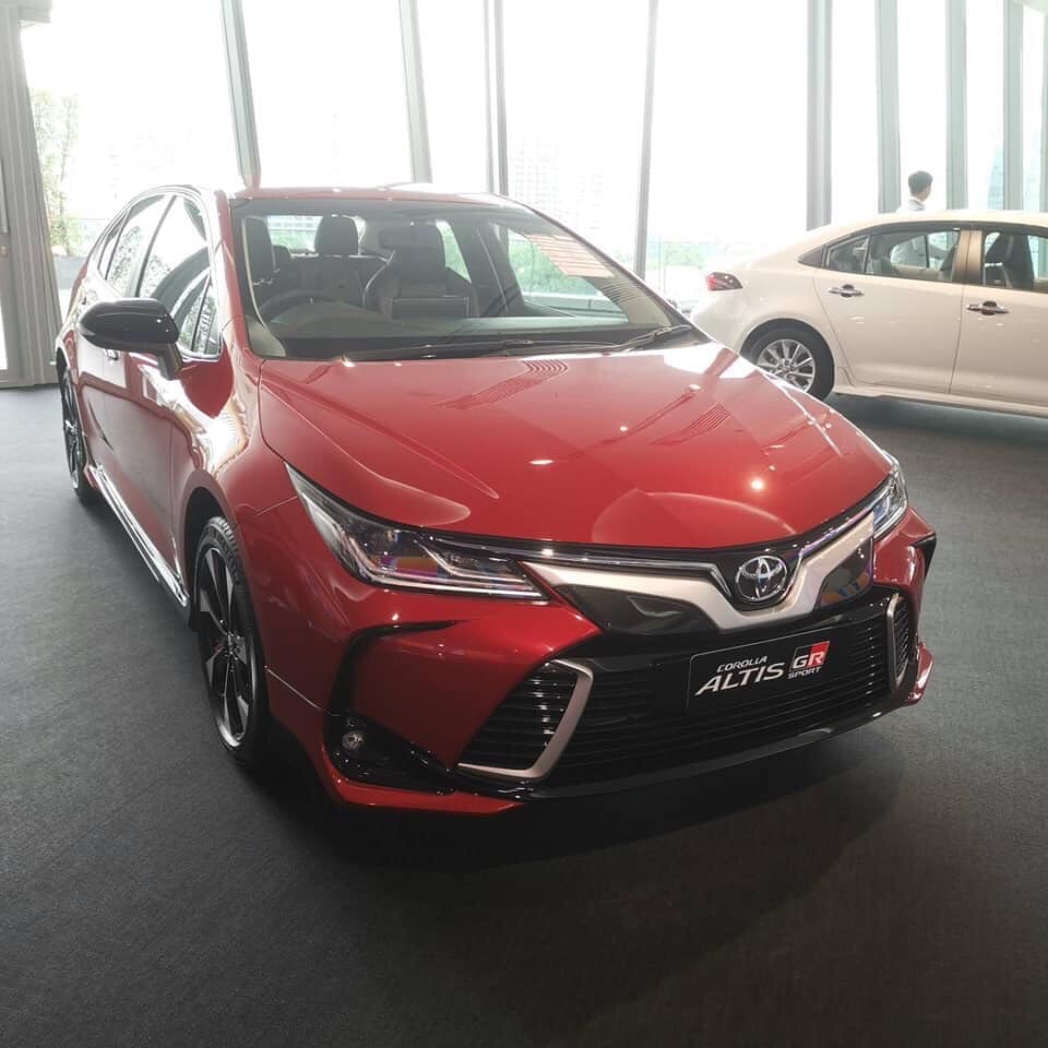 Toyota Corolla Altis 2019 cũng mới chỉ được giới thiệu tại thị trường Th&aacute;i Lan hồi đầu th&aacute;ng 9