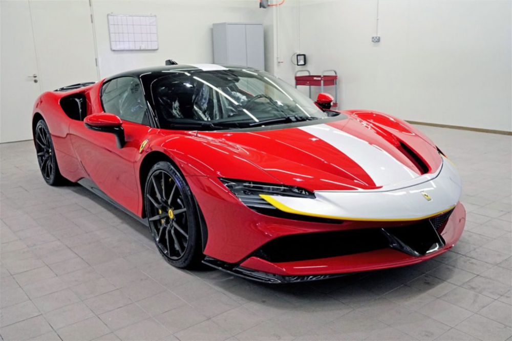 Thời gian giao h&agrave;ng dự kiến của si&ecirc;u xe Ferrari SF90 Stradale tại Singapore l&agrave; v&agrave;o năm 2021