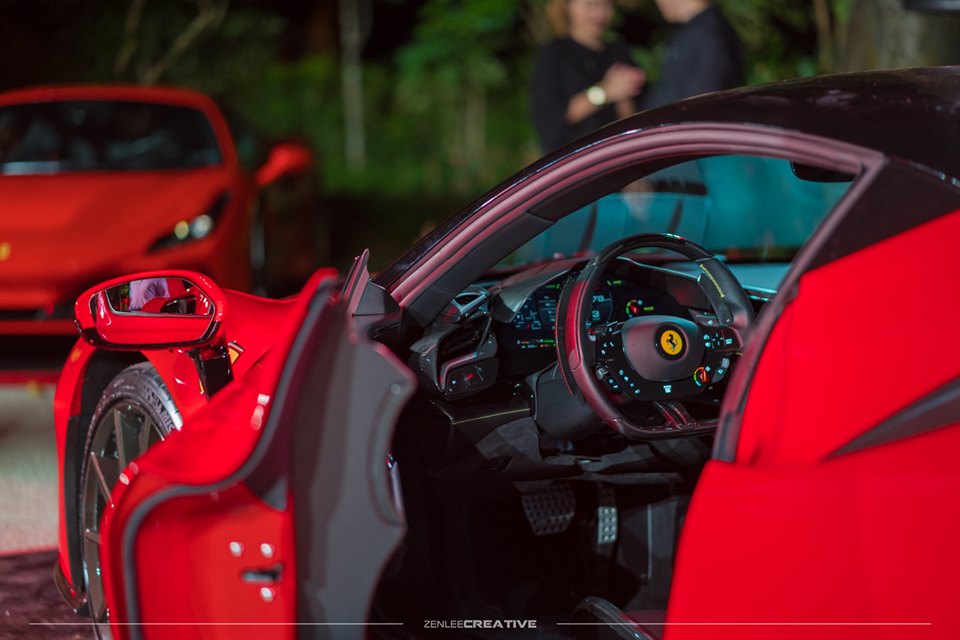 Ferrari SF90 Stradale c&oacute; tổng c&ocirc;ng suất tối đa l&ecirc;n đến 1.000 m&atilde; lực