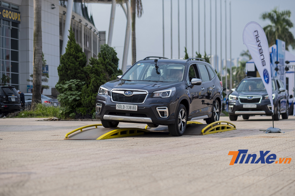 Có thể nói, các mẫu xe Subaru không chỉ gây ấn tượng tốt về khả năng vận hành mà còn ở cả các công nghệ an toàn chủ động được trang bị thêm.