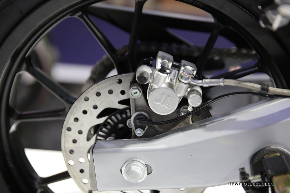 Hệ thống phanh ABS tr&ecirc;n GPR250