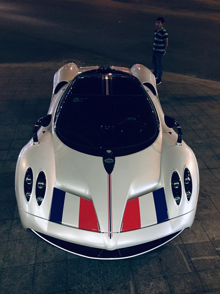 Rất hiếm khi Minh Nhựa mang Pagani Huayra đi phượt xa đến thế n&agrave;y