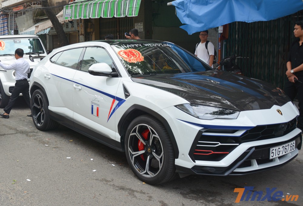 SUV Lamborghini Urus của Minh Nhựa