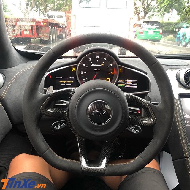 Việc độ p&ocirc; IPE cũng gi&uacute;p m&ocirc;-men xoắn cực đại của McLaren 650S Spider tăng th&ecirc;m 68 Nm