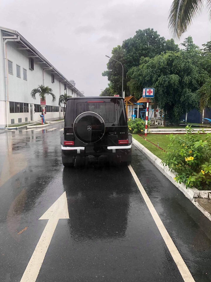 SUV hạng sang Mercedes-AMG G63 2019 ch&iacute;nh h&atilde;ng c&oacute; gi&aacute; b&aacute;n 10,619 tỷ đồng