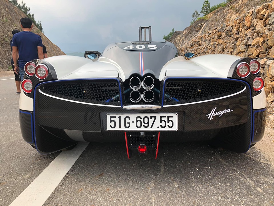Minh Nhựa đã mang Pagani Huayra từ tận Sài thành ra Đà Nẵng chỉ để chụp ảnh