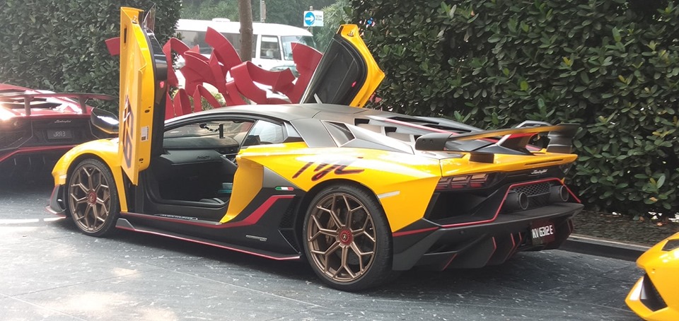 Chiếc Lamborghini Aventador SVJ 63 xuất hiện tại Singapore của một đại gia ở Malaysia