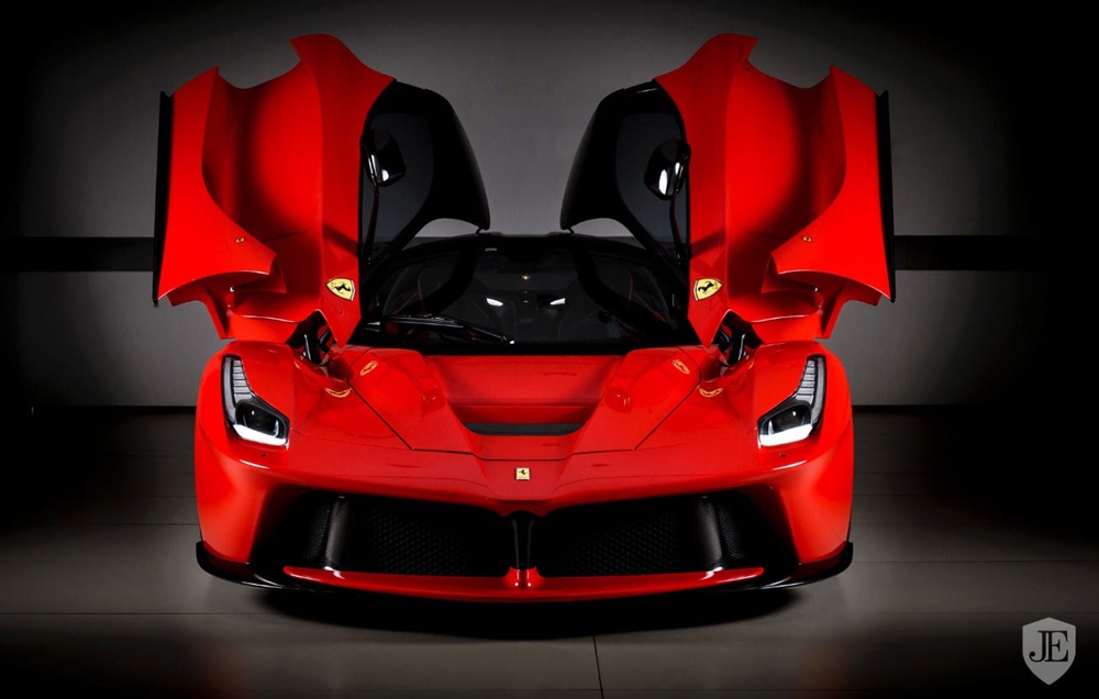 Để mua Ferrari LaFerrari trong năm 2019 không cần phải có 5 chiếc Ferrari Để mua Ferrari LaFerrari trong năm 2019 không cần phải có 5 chiếc Ferrari