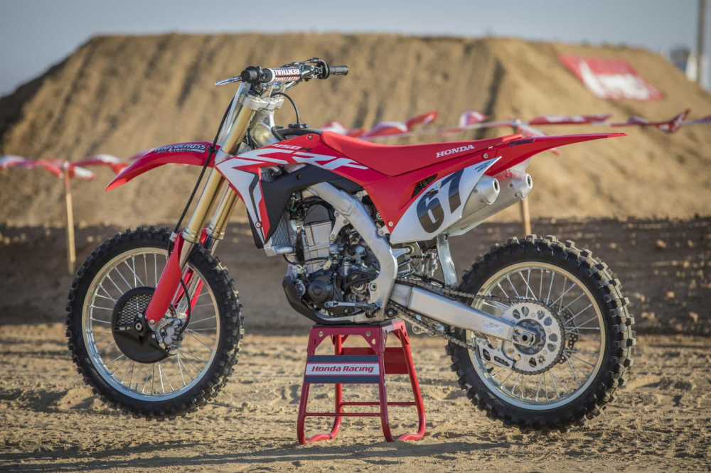 Honda CRF là dòng xe cào cào đình đám đến từ hãng xe Nhật Bản