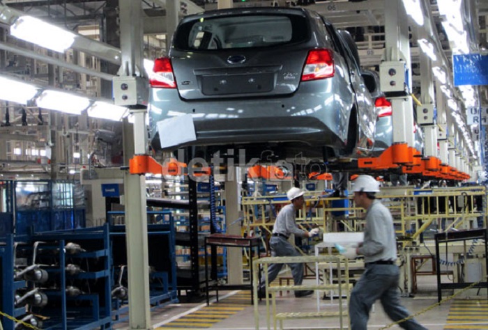 Nissan sẽ đ&oacute;ng 1 trong 2 nh&agrave; m&aacute;y của m&igrave;nh ở Indonesia trong 6 th&aacute;ng tới