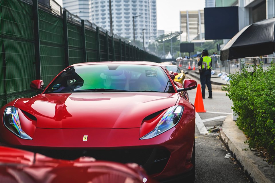  Ferrari 812 Superfast