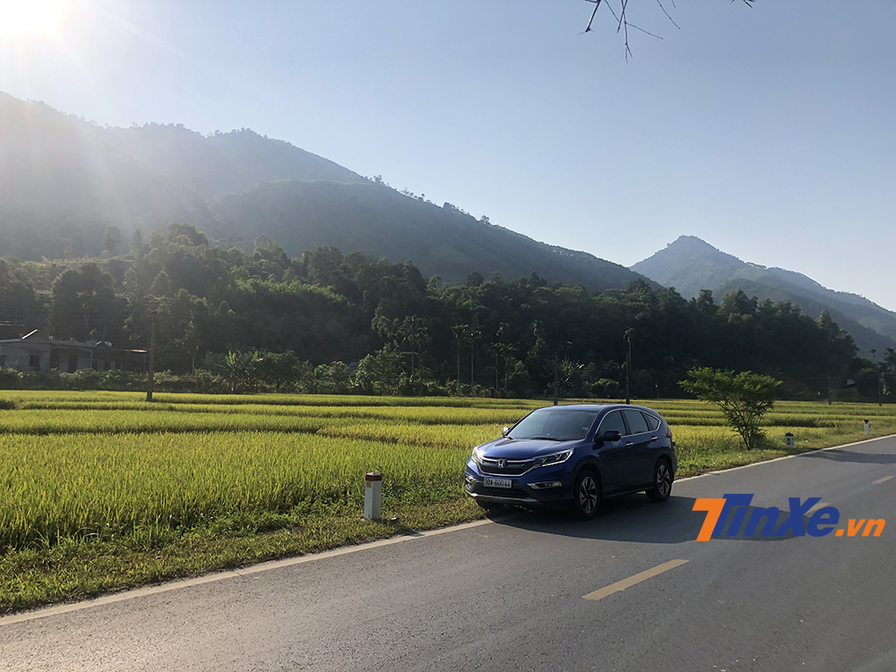 Du lịch m&ugrave;a v&agrave;ng T&acirc;y Bắc lu&ocirc;n l&agrave; mơ ước của nhiều người.a