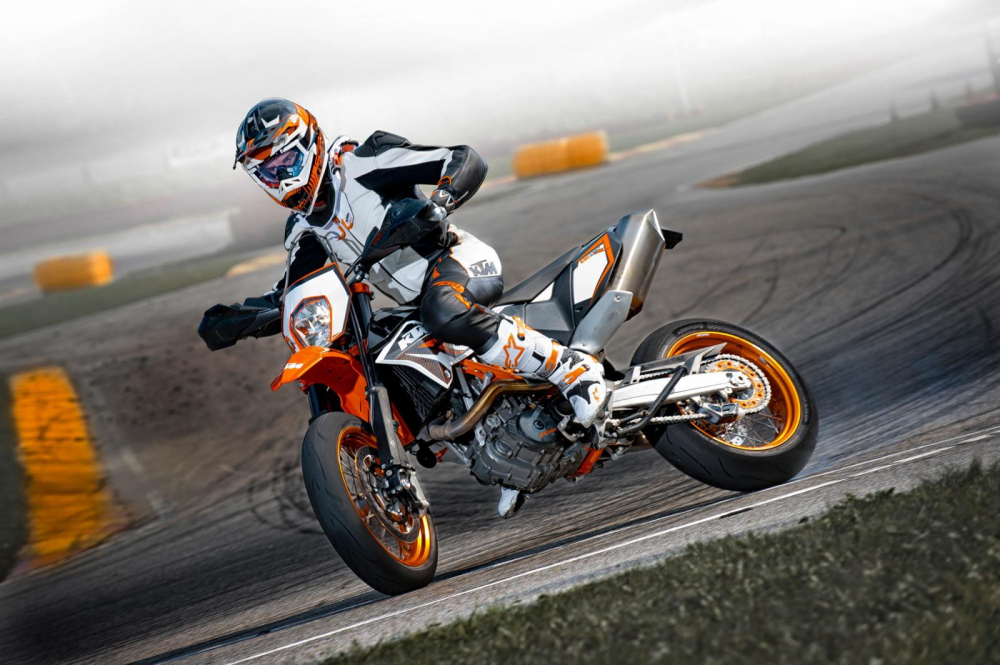KTM 690 SMC R