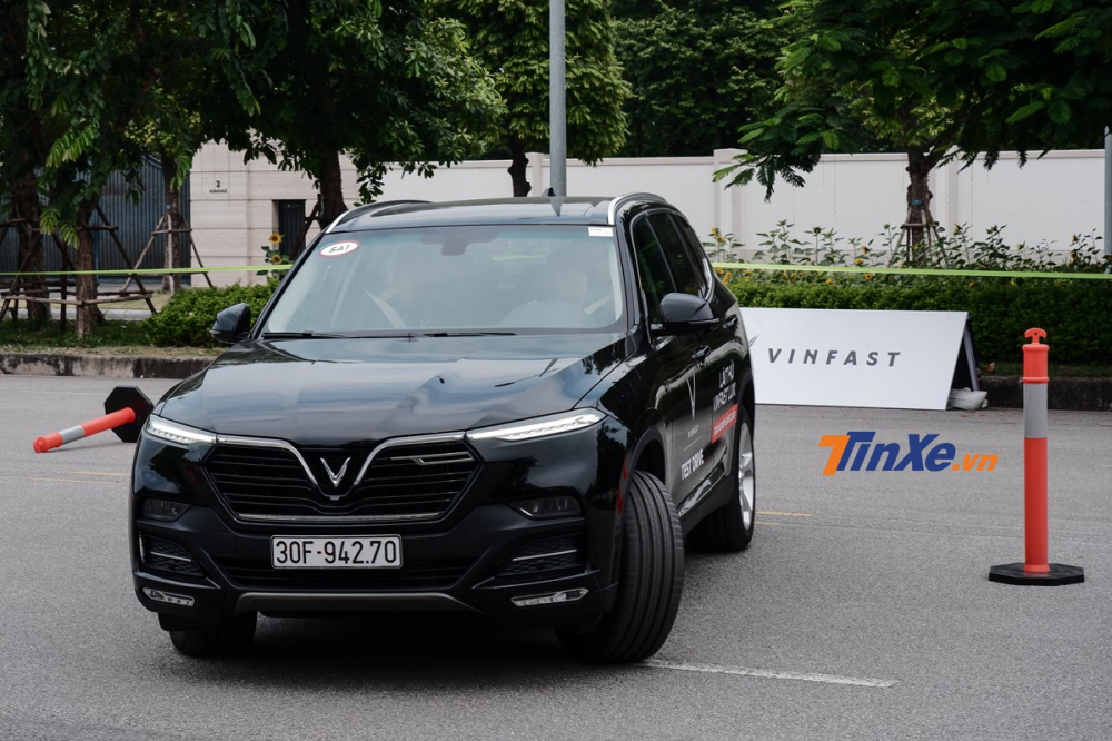 Việc miễn ph&iacute; gửi xe VinFast trong 3 năm tại Vinhomes v&agrave; Vincom sẽ gi&uacute;p kh&aacute;ch h&agrave;ng tiết kiệm được một khoản lớn, đặc biệt l&agrave; người sử dụng &ocirc; t&ocirc; của h&atilde;ng xe Việt