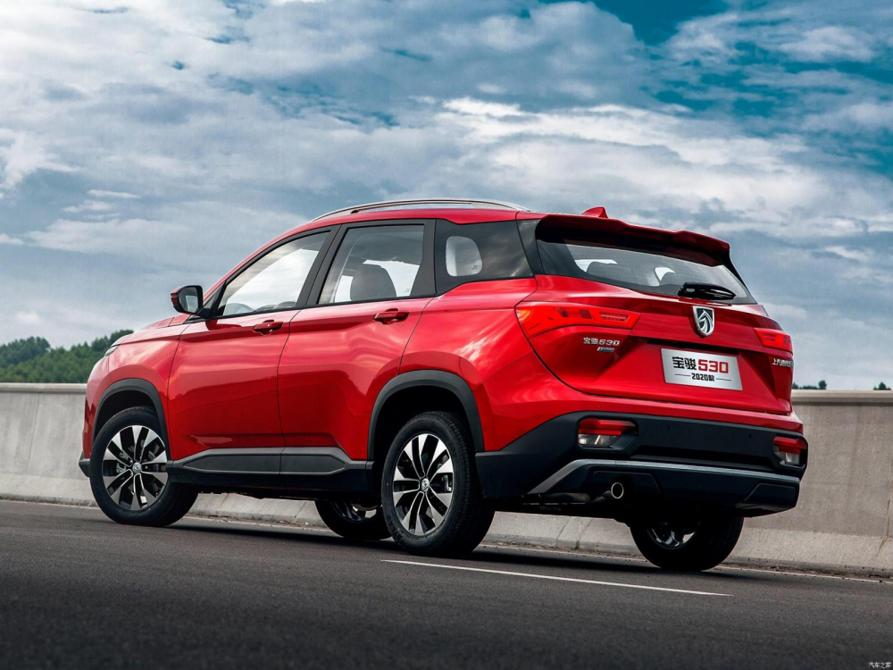 Baojun 530 nh&igrave;n từ ph&iacute;a sau
