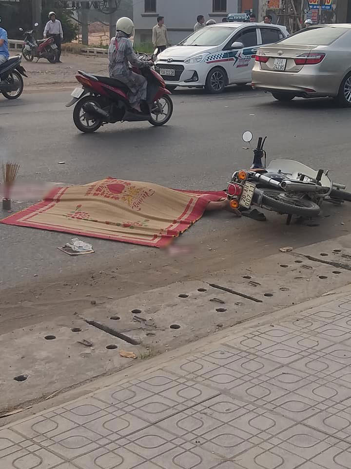 Hiện trường vụ tai nạn tr&ecirc;n quốc lộ 3