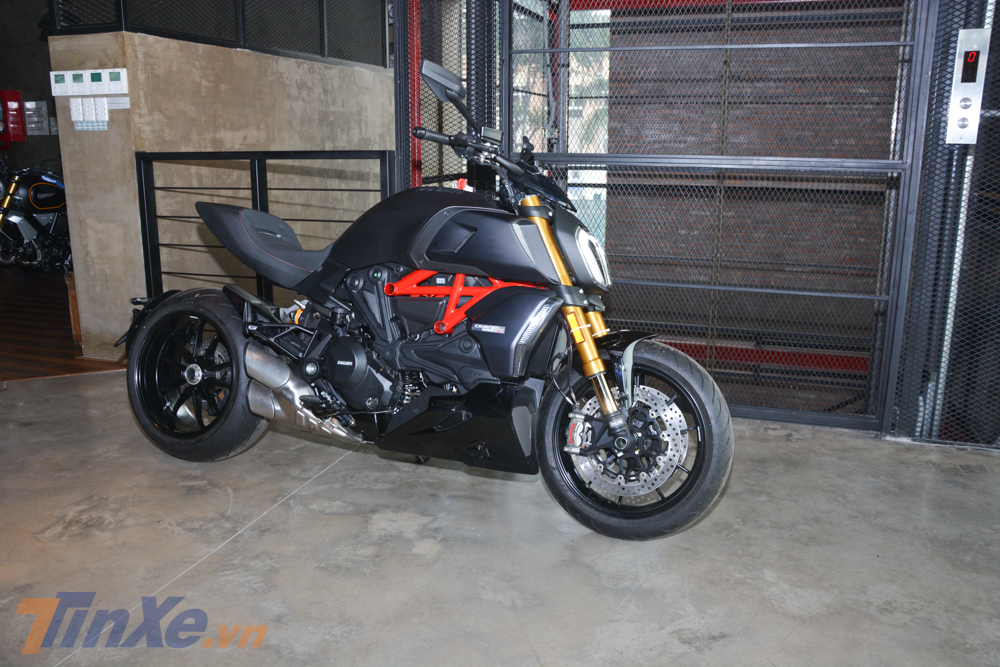 Còn đây chính là Ducati Diavel 1260S Còn đây chính là Ducati Diavel 1260S