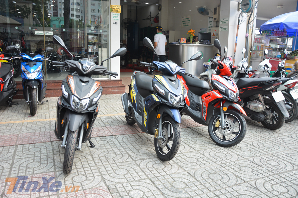 Benelli VZ125i 2019 về Việt Nam đủ cả 2 phi&ecirc;n bản l&agrave; ti&ecirc;u chuẩn v&agrave; đặc biệt