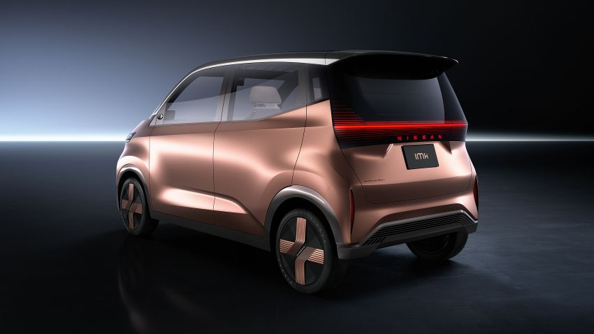 Đu&ocirc;i xe Nissan ỊMk Concept