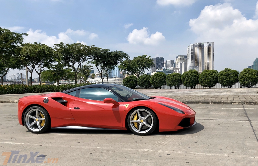 nh&agrave; s&aacute;ng lập ra h&agrave;nh tr&igrave;nh Car Passion đ&atilde; b&aacute;n lại si&ecirc;u ngựa n&agrave;y cho một c&ocirc;ng ty nhập khẩu xe sang ngo&agrave;i H&agrave; Nội