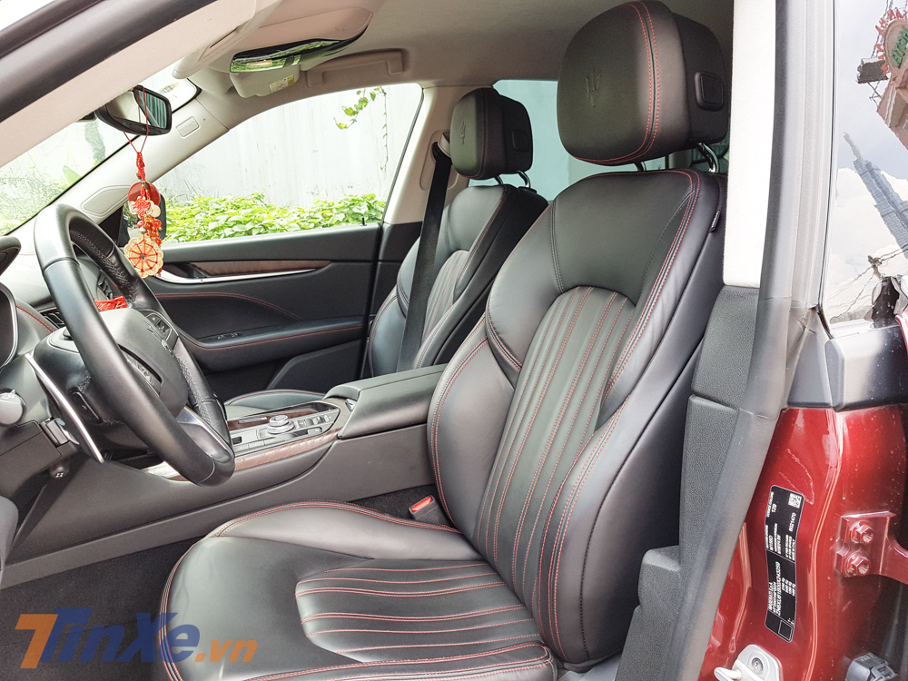 Nội thất xe Maserati Levante độ Larte Designs độc nhất Việt Nam