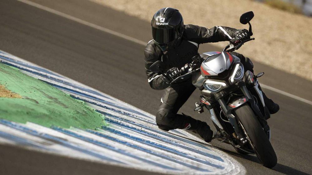 Triumph Street Triple RS 2020 ch&iacute;nh thức tr&igrave;nh l&agrave;ng