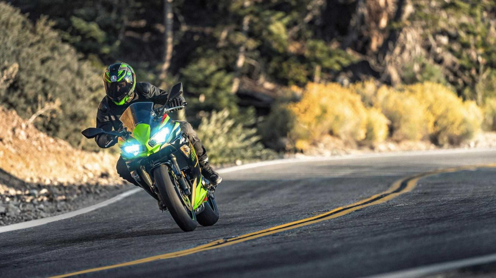 Kawasaki vẫn giữ nguyên kiểu dáng Sport-touring cho Ninja 650 2020 Kawasaki vẫn giữ nguyên kiểu dáng Sport-touring cho Ninja 650 2020