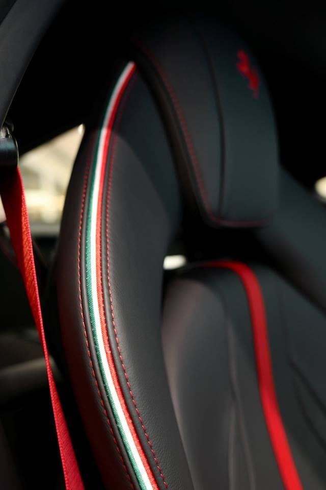 Ghế ngồi của Ferrari 812 Superfast Tailor Made tại Hồng Kông