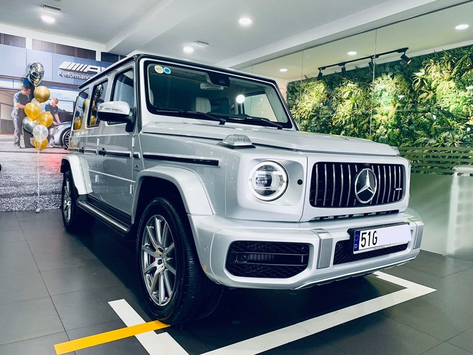 Chiếc Mercedes-AMG G63 2019 này có màu sơn Iridium Metallic Chiếc Mercedes-AMG G63 2019 này có màu sơn Iridium Metallic
