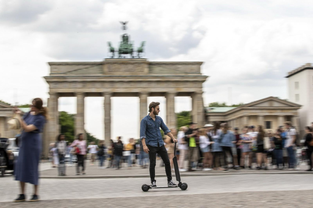 Tại châu Âu, các mẫu scooter đang ngày một phổ biến