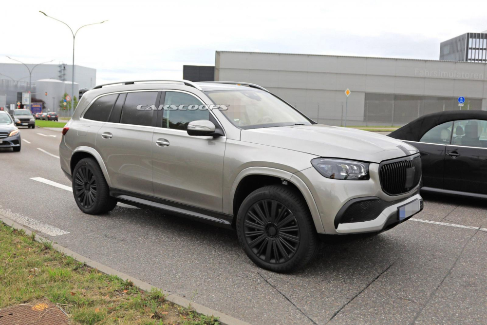 Mercedes-Maybach GLS 2020 chạy trên đường thử Mercedes-Maybach GLS 2020 chạy trên đường thử