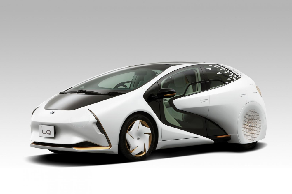 Toyota LQ 2019 mang dáng vẻ tương tự Concept-i 2017