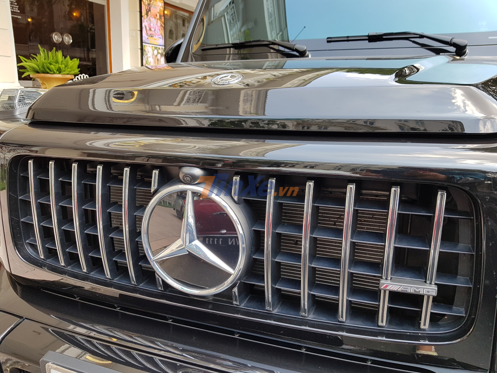 SUV hạng sang Mercedes-AMG G63 Edition 1 thuộc thế hệ mới n&ecirc;n c&oacute; lưới tản nhiệt thiết kế lại ho&agrave;n to&agrave;n so với những chiếc Mercedes-Benz G63 kh&aacute;c