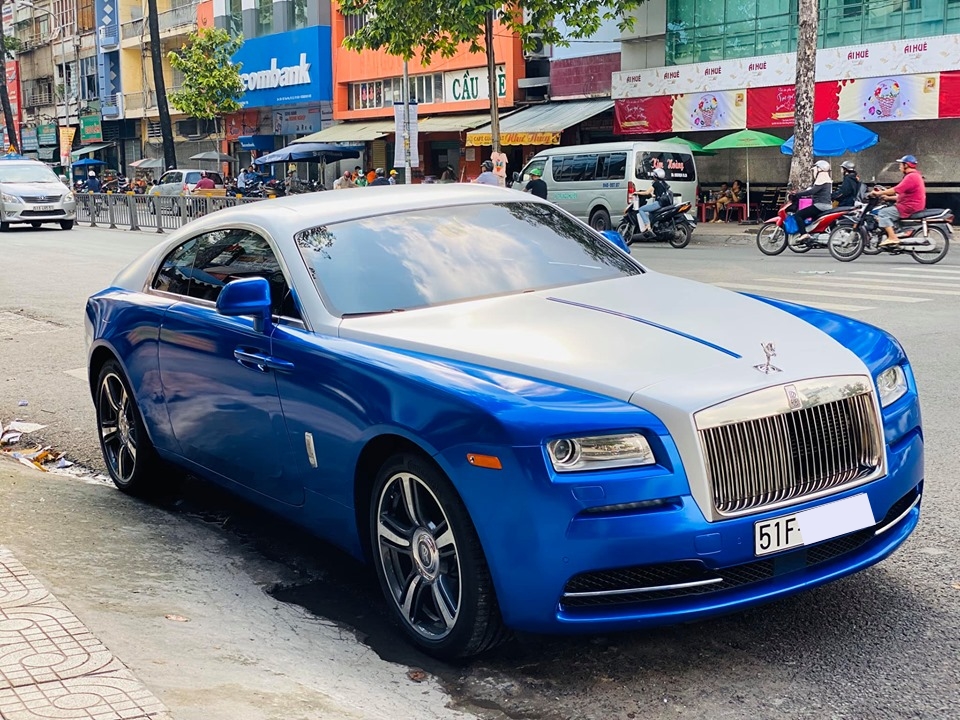 Còn đây là bộ áo mới của xe