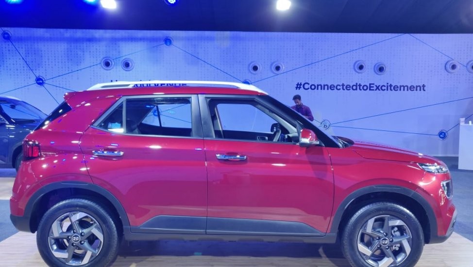 Hyundai Venue 2020 hiện là mẫu SUV bán chạy nhất tại Ấn Độ