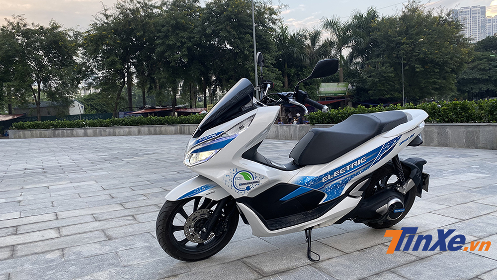 Honda PCX Electric với số lượng chỉ 180 chiếc được đưa về Việt Nam. Honda PCX Electric với số lượng chỉ 180 chiếc được đưa về Việt Nam.