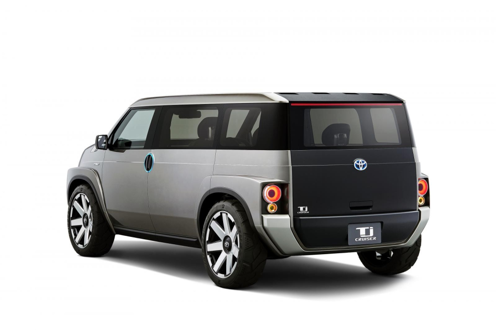 TJ Cruiser mang thiết kế kết hợp giữa SUV v&agrave; xe van