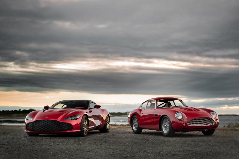 Cặp đôi xe Aston Martin DBS GT Zagato và DB4 GT Zagato