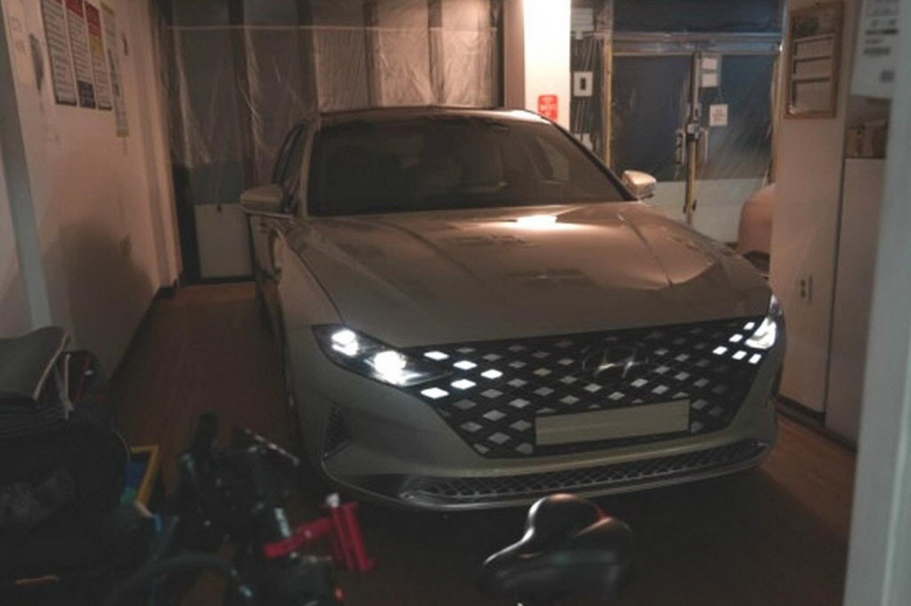 Hyundai Grandeur 2020 được bổ sung đ&egrave;n pha v&agrave; lưới tản nhiệt mới