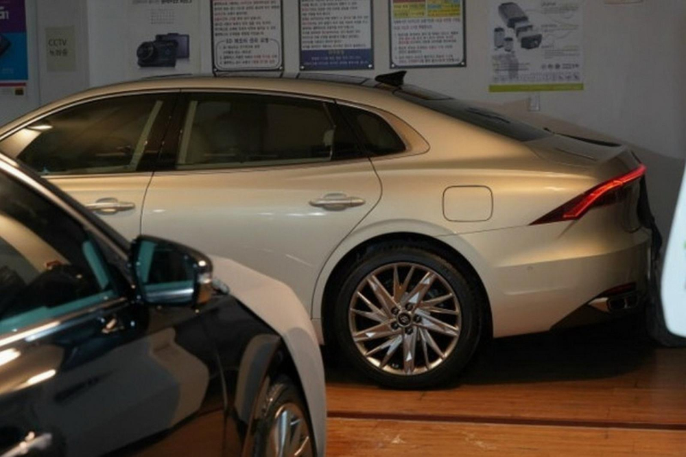 Sẽ kh&ocirc;ng bất ngờ nếu Hyundai Grandeur 2020 c&oacute; v&agrave;nh la-zăng mới
