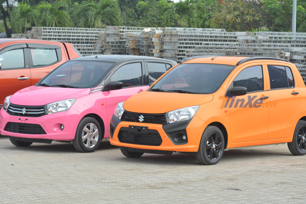 Bộ đôi Suzuki Celerio mang màu hồng và cam nhám
